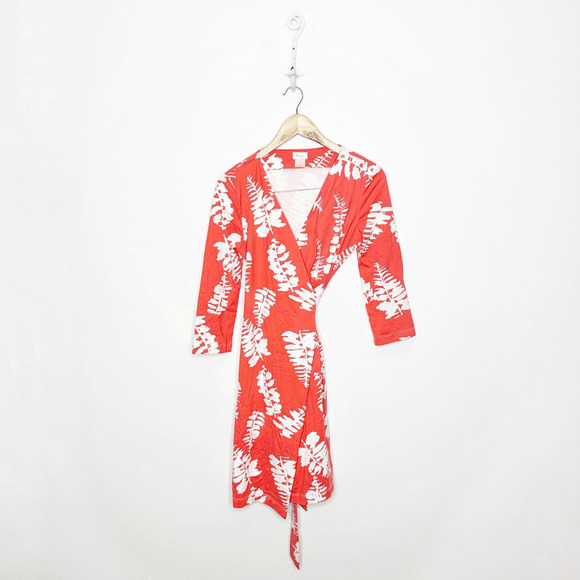 Persifor Dresses & Skirts - PERSIFOR WRAP DRESS ORANGE WHITE leaf PRINT 3/4 SLEEVE catalina cloth womens S